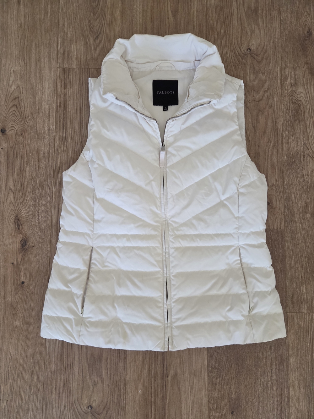 Talbots White Quilted Puffer Vest with Stand Collar